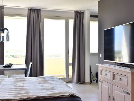 Wohnung zur Miete auf Zeit 1.180 € 1 Zimmer 36 m² frei ab 01.01.2027 Rodenkirchen Rodenkirchen 50996