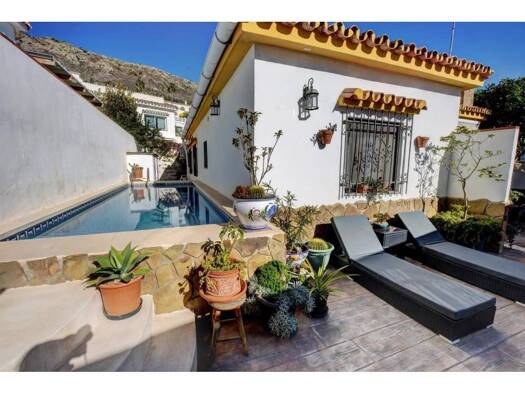 Chalet zum Kauf 629.000 € 3 Zimmer 170 m² 308 m² Grundstück Benalmádena 29631