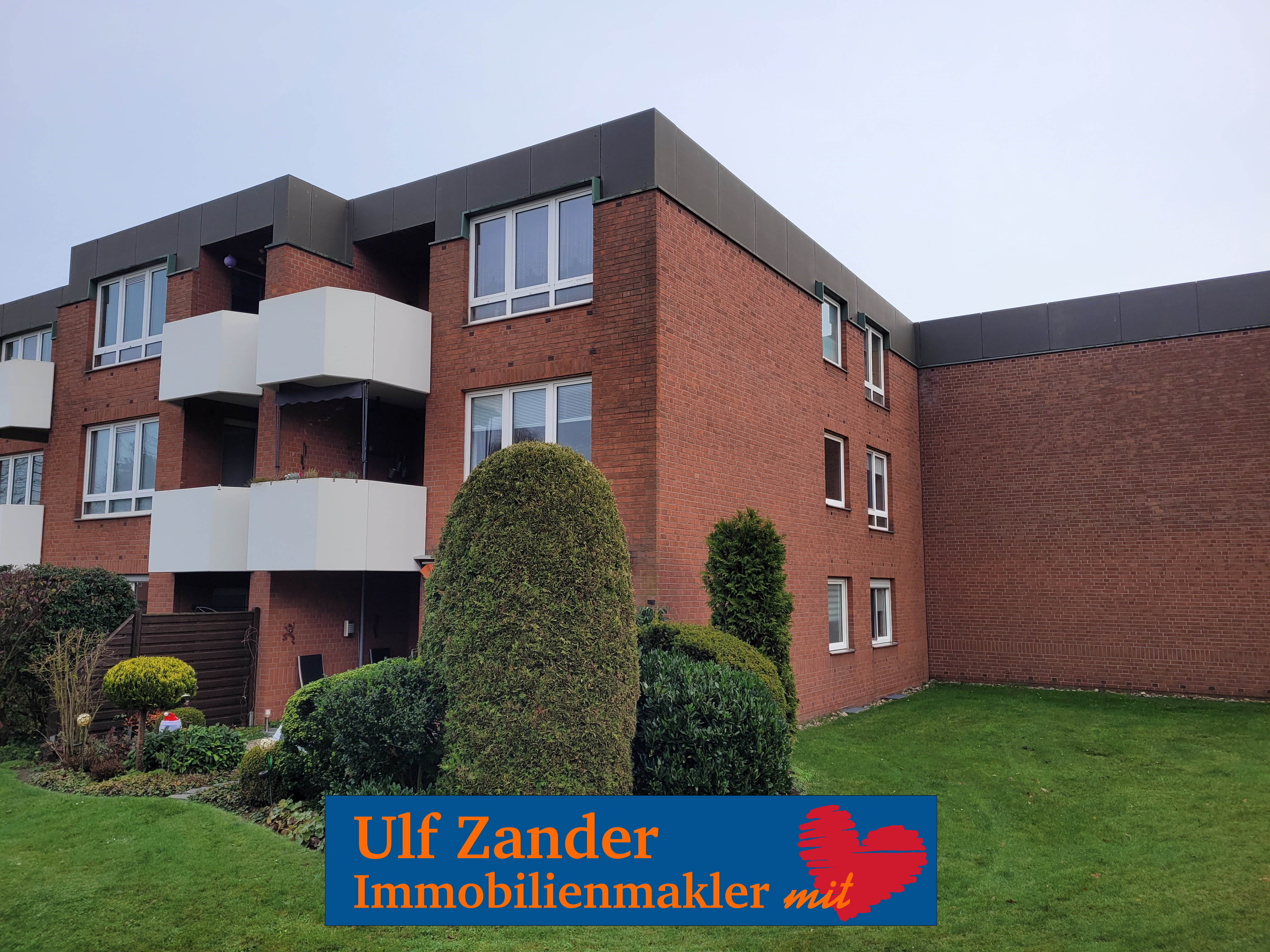 Wohnung zum Kauf 169.000 € 3 Zimmer 84,4 m²<br/>Wohnfläche ab sofort<br/>Verfügbarkeit Am Königsberg Uelzen Uelzen 29525