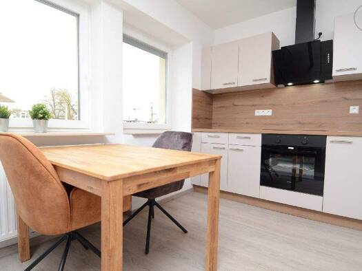 Wohnung zur Miete Wohnen auf Zeit 1.350 € 1,5 Zimmer 35 m² frei ab 01.01.2026 Weststadt Ulm 89077
