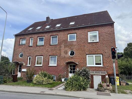 Mehrfamilienhaus zum Kauf 450.000 € 9 Zimmer 180 m² 404 m² Grundstück Dierkow-Neu Ost 18146