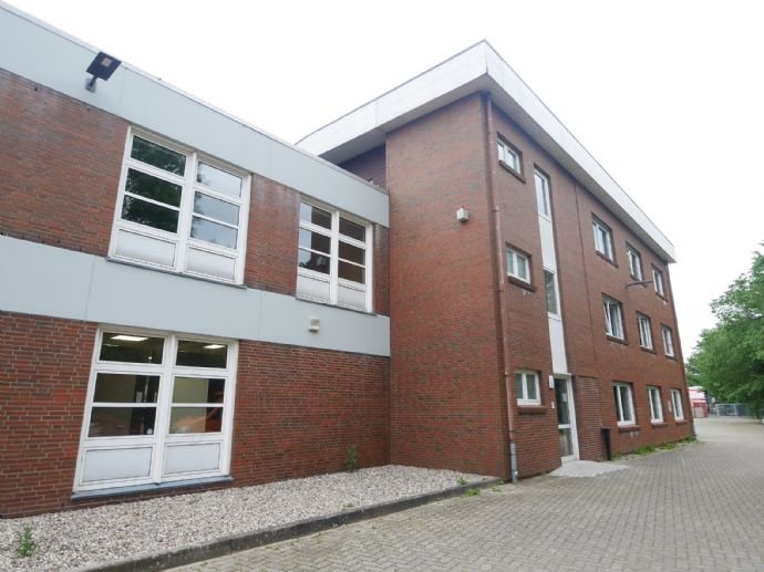 Bürofläche zur Miete 645 € 71,4 m²<br/>Bürofläche Hitzhusen 24576