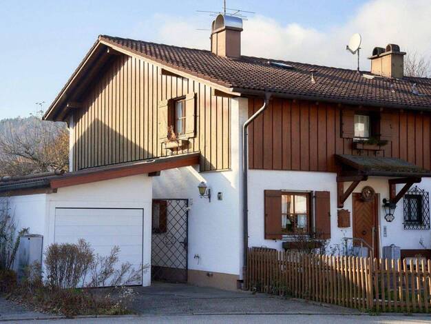 Doppelhaushälfte zum Kauf provisionsfrei 570.000 € 4 Zimmer 111 m² 439 m² Grundstück Kiefersfelden 83088