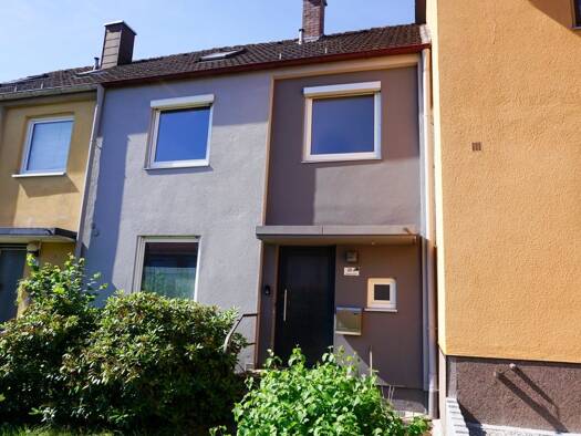 Reihenmittelhaus zum Kauf 255.000 € 5 Zimmer 118,5 m² 302 m² Grundstück Pegnitz Pegnitz 91257