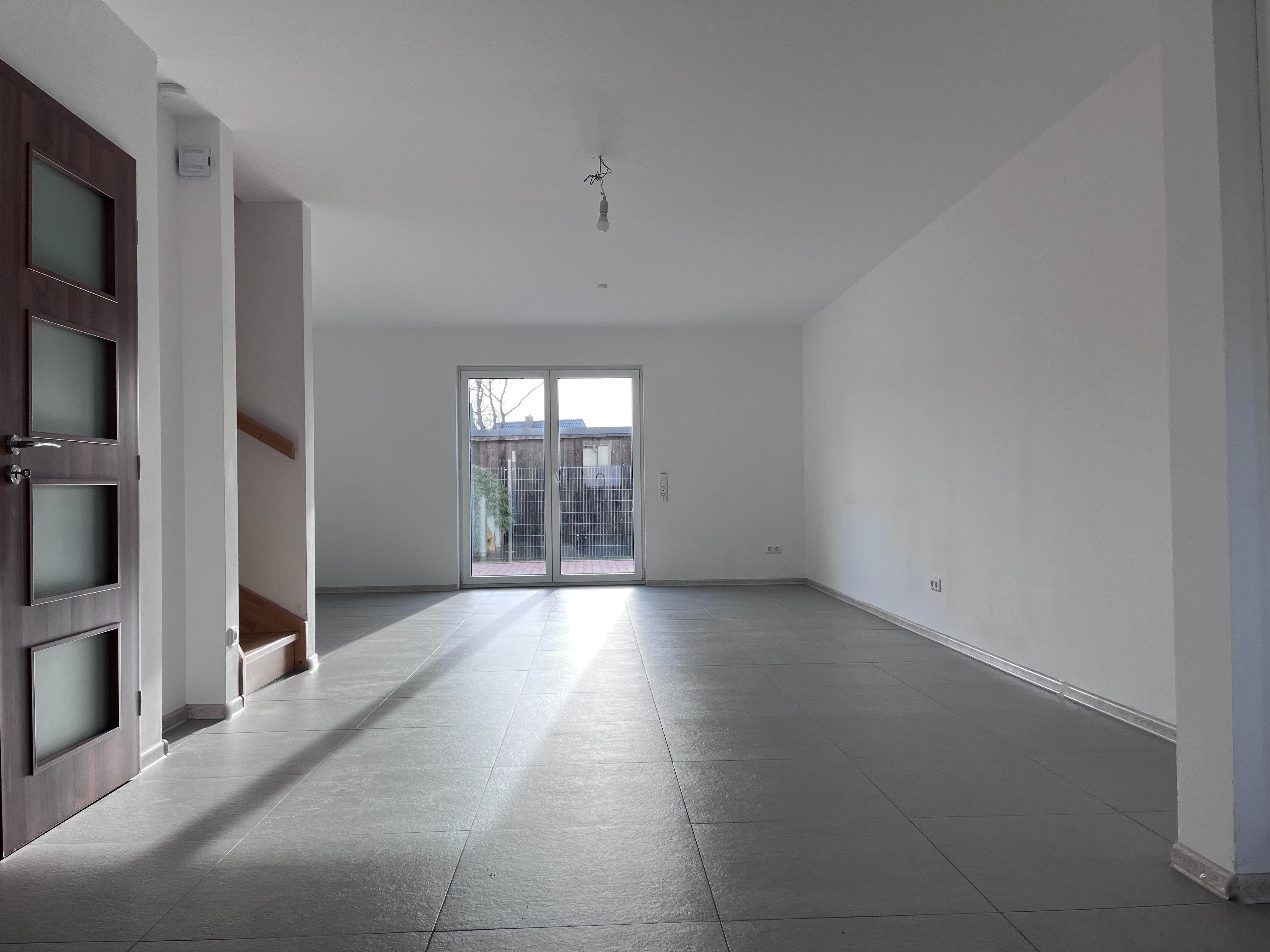 Reihenendhaus zur Miete 1.100 € 3 Zimmer 95 m²<br/>Wohnfläche 120 m²<br/>Grundstück ab sofort<br/>Verfügbarkeit Vorwerk Celle 29229