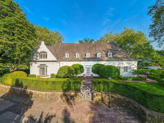 Villa zum Kauf 10 Zimmer 526 m² 4.227 m² Grundstück Büderich Meerbusch 40667