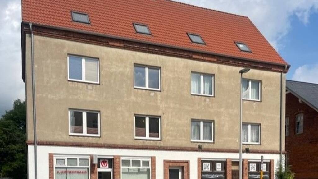 Laden zur Miete 720 € 2 Zimmer 61,4 m² Verkaufsfläche Tribseer Stralsund 18437