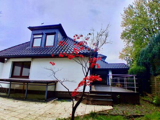 Einfamilienhaus zum Kauf 949.000 € 8 Zimmer 210 m² 995 m² Grundstück frei ab sofort Niendorf Hamburg 22453