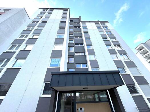 Wohnung zum Kauf 169.000 € 3 Zimmer 74 m² 7. Geschoss frei ab sofort Steinbüchel Leverkusen 51377