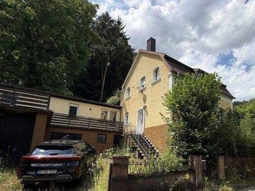 Einfamilienhaus zum Kauf 183.000 € 6,5 Zimmer 186 m² 1.568 m² Grundstück frei ab sofort Beckingen Beckingen 66701