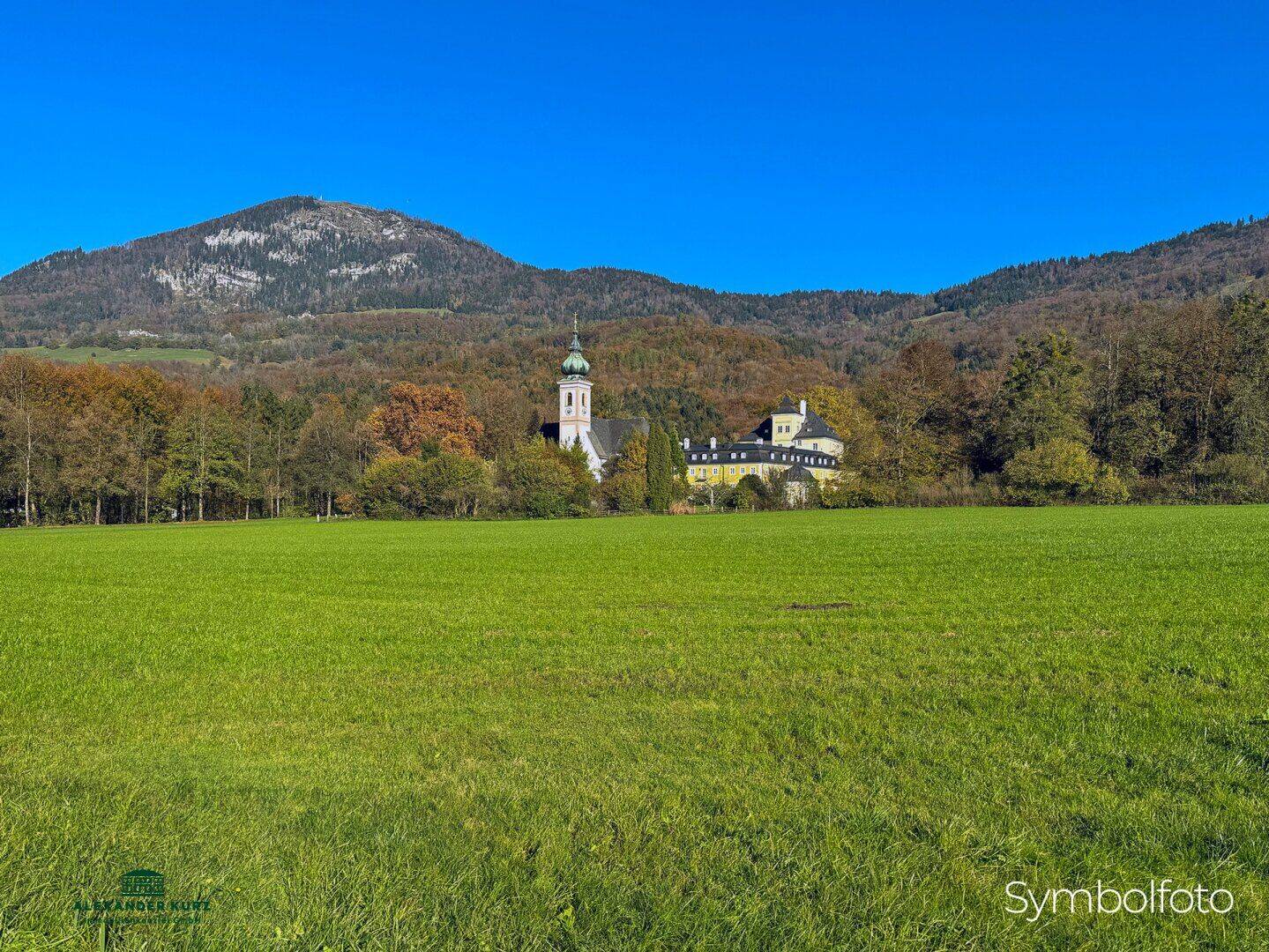Haus, 320 m²
