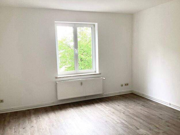 Wohnung zur Miete 429 € 3 Zimmer 66 m² 1. Geschoss frei ab 01.02.2026 Dodendorfer Str. 42 Leipziger Str. Magdeburg 39112