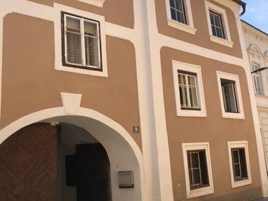 Haus zum Kauf 597.000 € 10 Zimmer 220 m² 983 m² Grundstück frei ab sofort Langenlois 3550