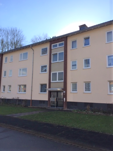 Wohnung zur Miete 345 € 2 Zimmer 62,2 m² 2. Geschoss frei ab sofort Fuchsstr 17 Lage Lage 32791