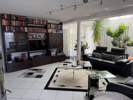 Wohnung zur Miete 1.630 € 5 Zimmer 207 m² frei ab 01.11.2025 Althengstett 75382