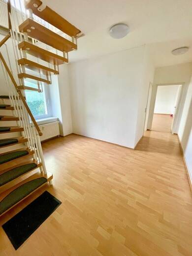 Maisonette zur Miete 509 € 3 Zimmer 72,8 m² EG frei ab sofort St.-Michael-Str.6 Sudenburg Magdeburg 39112