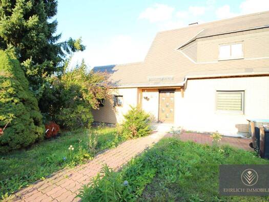 Doppelhaushälfte zum Kauf 208.000 € 4 Zimmer 102 m² 1.090 m² Grundstück Netzschkau 08491