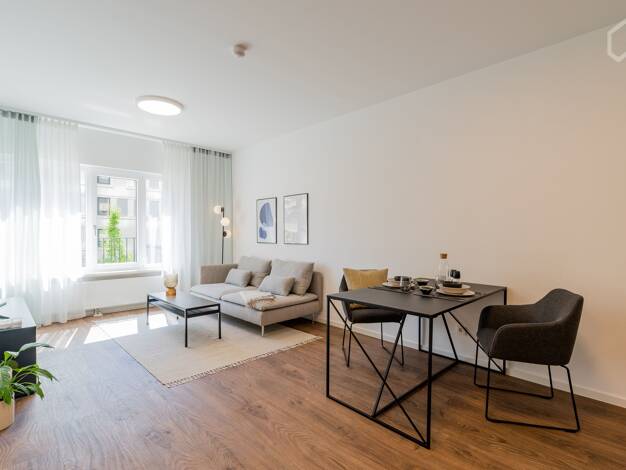 Wohnung zur Miete Wohnen auf Zeit 1.750 € 2 Zimmer 48 m² frei ab 01.05.2026 Moabit Berlin 10557