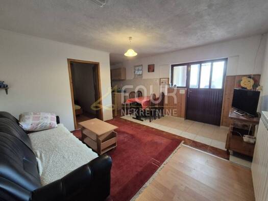 Haus zum Kauf 269.000 € 5 Zimmer 250 m² Buzet Buzet