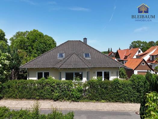 Bungalow zum Kauf 399.000 € 6,5 Zimmer 174,3 m² 542 m² Grundstück frei ab 01.11.2026 Moringen Moringen 37186