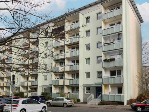 Wohnung zum Kauf 135.000 € 5 Zimmer 125,3 m² 4. Geschoss Markersdorf Chemnitz 09122