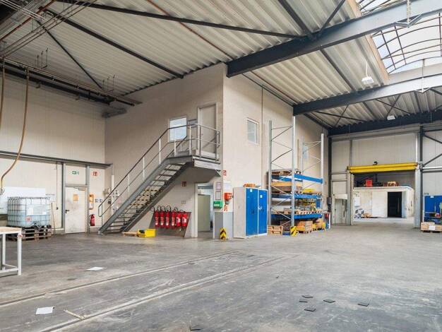 Lagerhalle zur Miete 5.084,3 m² Lagerfläche Gutenbergstraße 29 Niederheid Geilenkirchen 52511