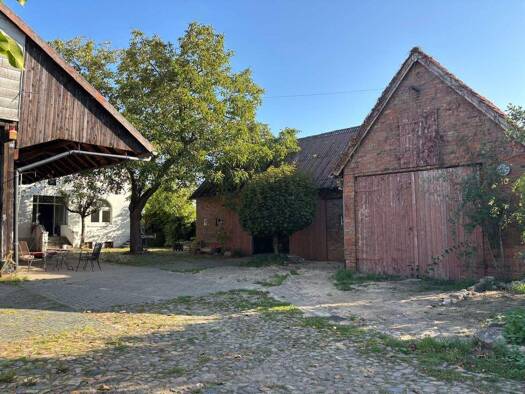 Mehrfamilienhaus zum Kauf 890.000 € 6 Zimmer 209 m² 6.754 m² Grundstück Immensen Lehrte 31275