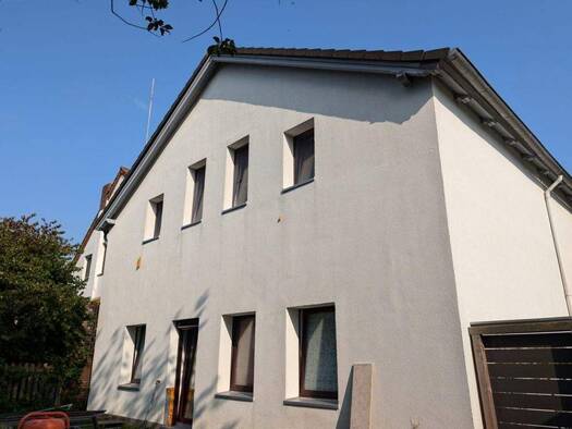 Mehrfamilienhaus zum Kauf 250.000 € 8,5 Zimmer 208 m² 509 m² Grundstück Nordenham 26954