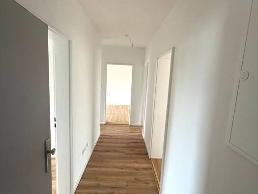 Wohnung zur Miete 945 € 4 Zimmer 90,2 m² 2. Geschoss frei ab sofort Wittelsbacherstraße 8 Amberg 92224