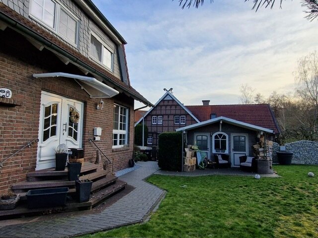 Einfamilienhaus zum Kauf 750.000 € 7 Zimmer 253 m²<br/>Wohnfläche 762 m²<br/>Grundstück Bechtsbüttel Meine / Bechtsbüttel 38527