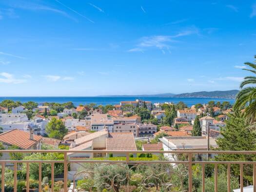 Einfamilienhaus zum Kauf 3.590.000 € 8 Zimmer 260 m² 1.200 m² Grundstück Saint-Raphaël 83530