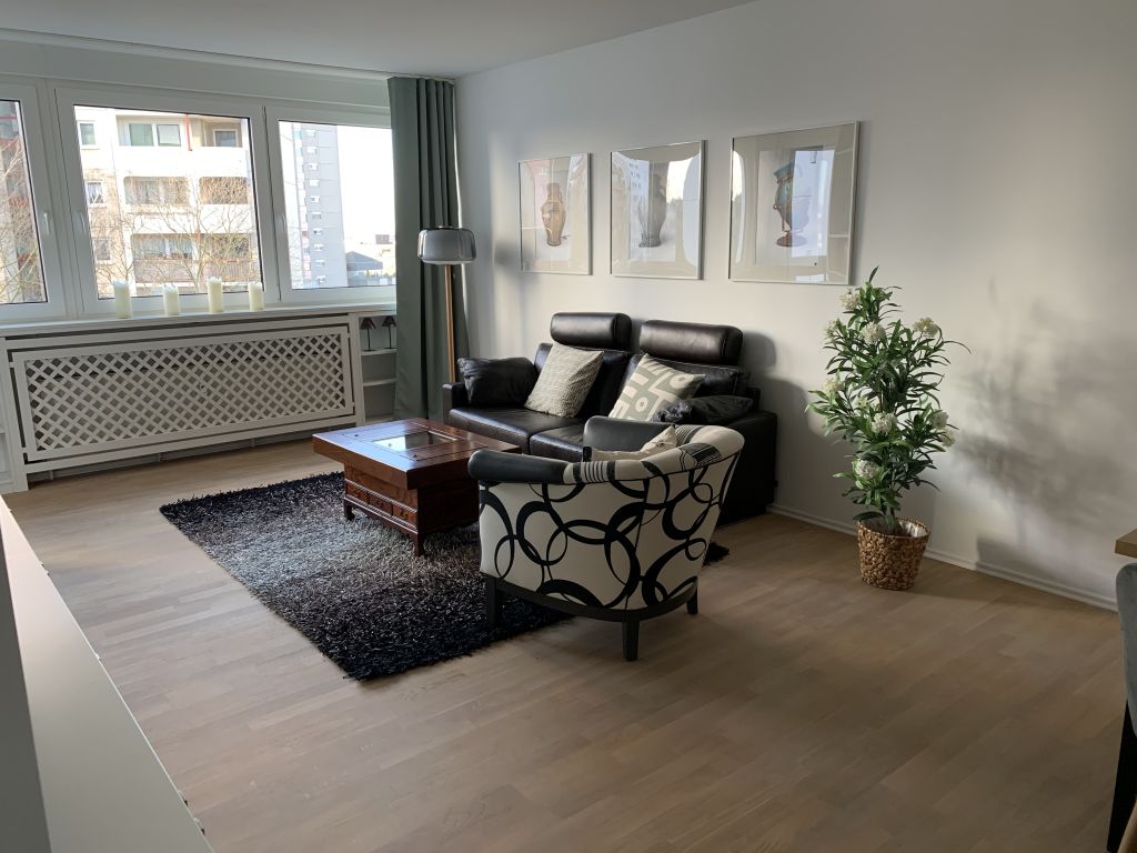 Wohnung zur Miete Wohnen auf Zeit 1.873 € 2 Zimmer 60 m²<br/>Wohnfläche 01.11.2024<br/>Verfügbarkeit Mittlerer Hasenpfad Sachsenhausen - Süd Frankfurt am Main 60598