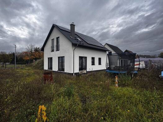 Einfamilienhaus zum Kauf provisionsfrei 445.000 € 5 Zimmer 145 m² 812 m² Grundstück Quetzdölsdorf Zörbig 06780