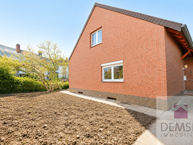 Einfamilienhaus zum Kauf 529.000 € 6 Zimmer 106,6 m² 2.500 m² Grundstück Rosellen Neuss 41470