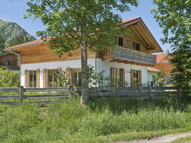 Einfamilienhaus zum Kauf 2.150.000 € 4 Zimmer 207,8 m² 990,3 m² Grundstück Neuhaus Schliersee 83727