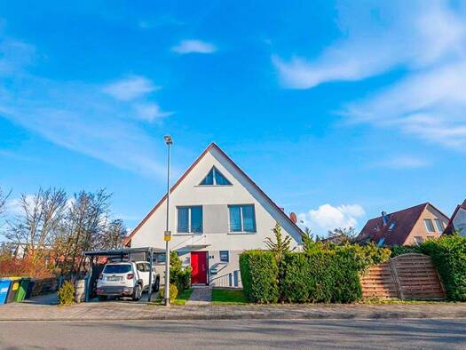 Doppelhaushälfte zum Kauf 550.000 € 4,5 Zimmer 98 m² 330 m² Grundstück frei ab sofort In den Straßäckern Büchenbach Erlangen 91056