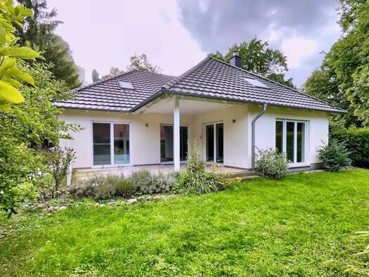 Bungalow zur Miete 2.600 € 3 Zimmer 130 m² 656 m² Grundstück Am Stern Potsdam 14480