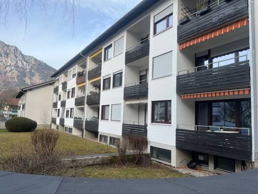 Wohnung zur Miete 900 € 3 Zimmer 75,7 m² EG frei ab 01.04.2026 Bad Reichenhall Bad Reichenhall / Karlstein 83435