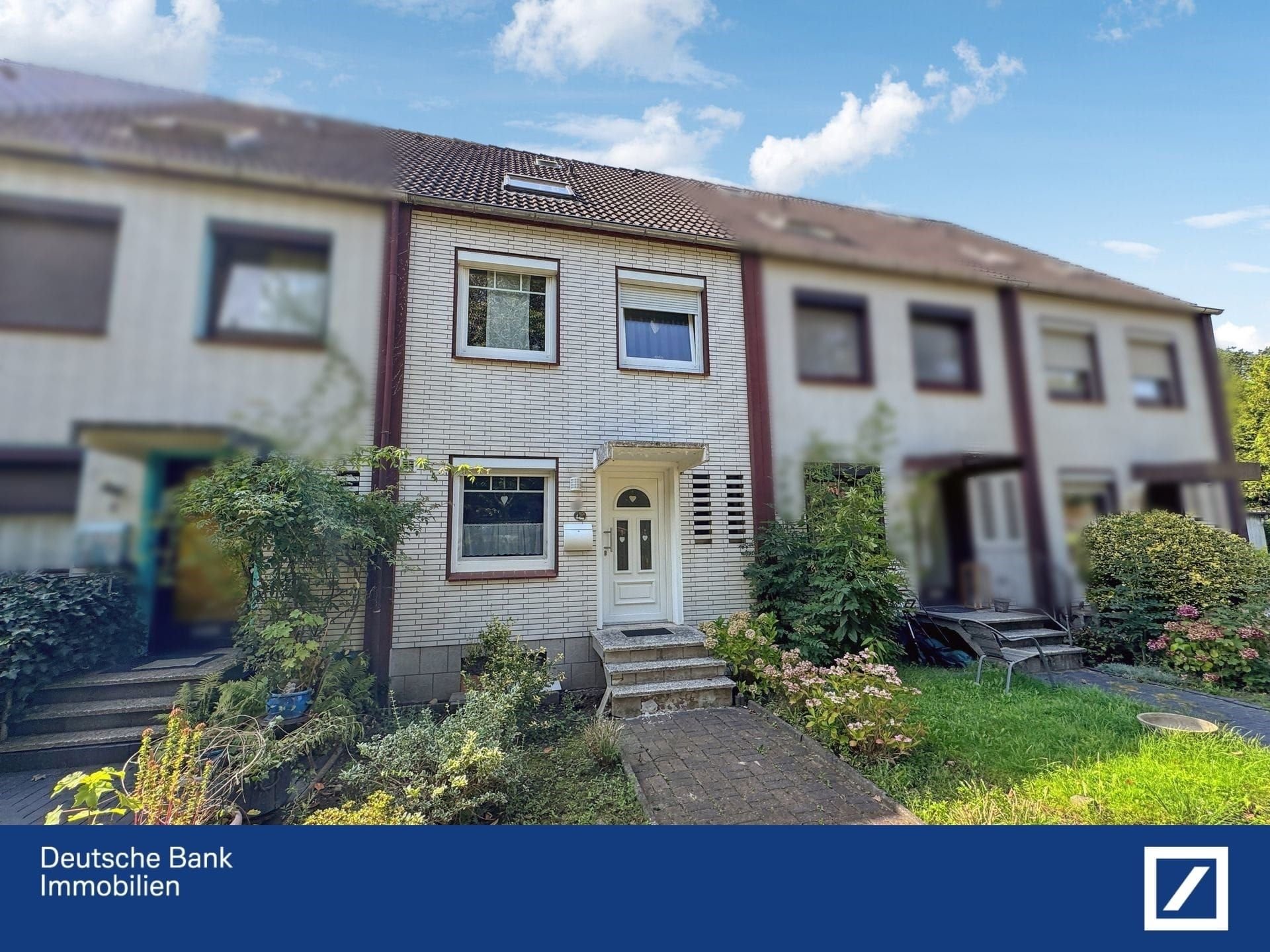 Reihenmittelhaus zum Kauf 219.000 € 5 Zimmer 122 m²<br/>Wohnfläche 178 m²<br/>Grundstück Langen Geestland 27607