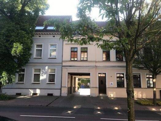 Wohnung zur Miete 260 € 1 Zimmer 36,9 m² EG frei ab sofort Friedrich-Naumann-Straße 3 Zerbst Zerbst/Anhalt 39261