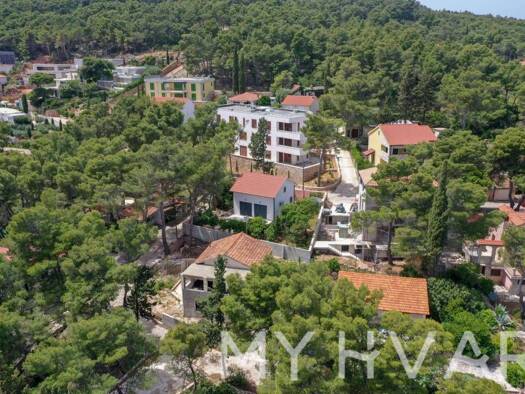 Haus zum Kauf 4.000.000 € 24 Zimmer 830 m² Jelsa