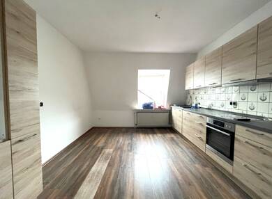 Wohnung zur Miete 570 € 3 Zimmer 95 m² Dachgeschoss, 2. Geschoss Westfalenstraße 36 Wermingsen Iserlohn 58636