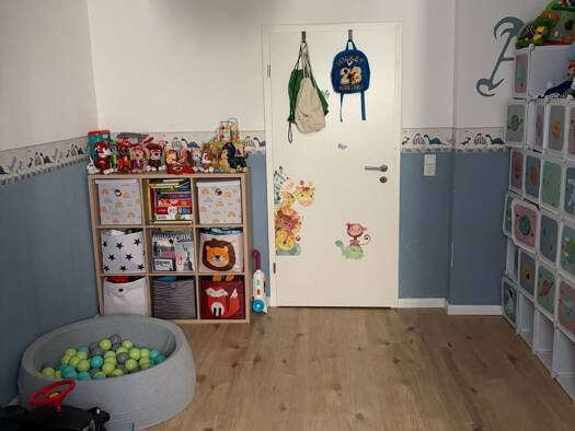 Wohnung zur Miete 670 € 5 Zimmer 122 m² 4. Geschoss frei ab sofort Niederhoner Straße 14 Eschwege Eschwege 37269