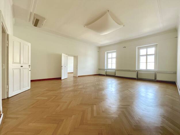 Büro zur Miete 4.371 € 7 Zimmer 302,8 m² Bürofläche Perchtoldsdorf 2380