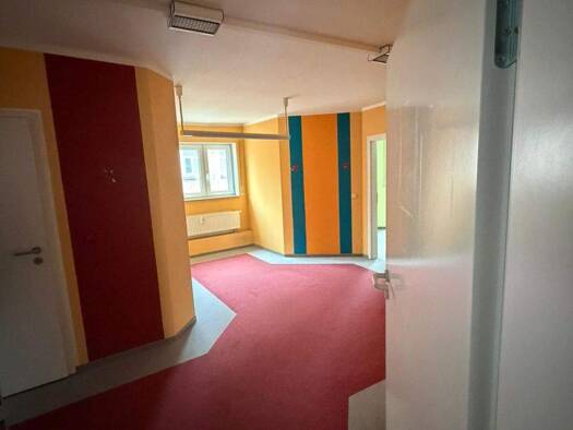 Praxisfläche zur Miete provisionsfrei 600 € 97 m² Bürofläche Bahnhofstraße 7 Steinach 96523