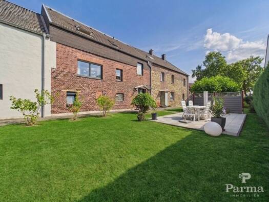 Mehrfamilienhaus zum Kauf 379.000 € 10 Zimmer 242 m² 2.297 m² Grundstück Geich Langerwehe 52379