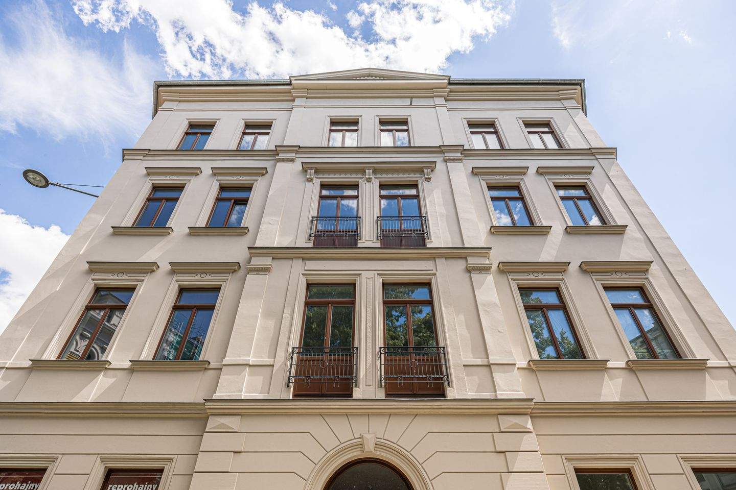 Property thumbnail 12