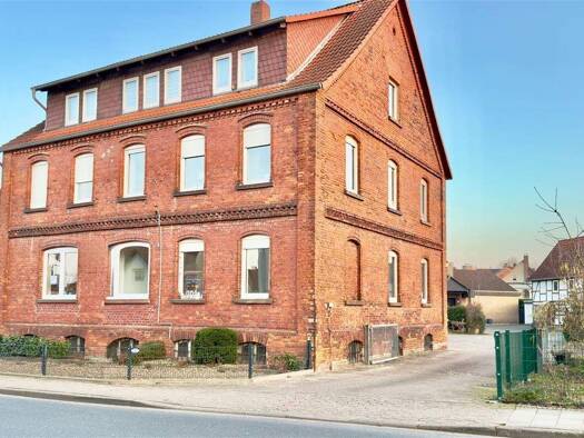 Wohnung zur Miete 595 € 3,5 Zimmer 100 m² frei ab sofort Klein Berkel Hameln 31789