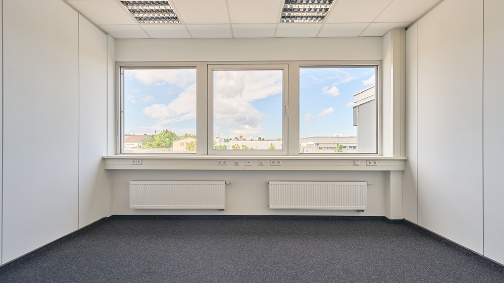 Bürofläche zur Miete 2 € 53,4 m² Bürofläche Schleifbachweg 49-53 Öhringen 74613