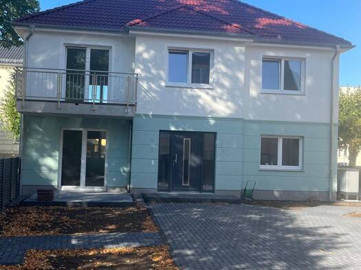 Wohnung zur Miete 1.357 € 2 Zimmer 71,4 m² Geschoss EG/1 frei ab sofort Velten 16727